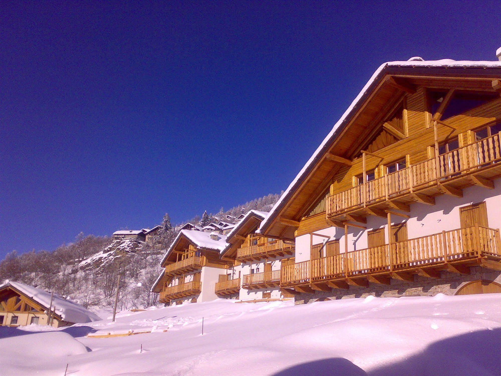 Residence Cianfuran Bardonecchia Eksteriør billede